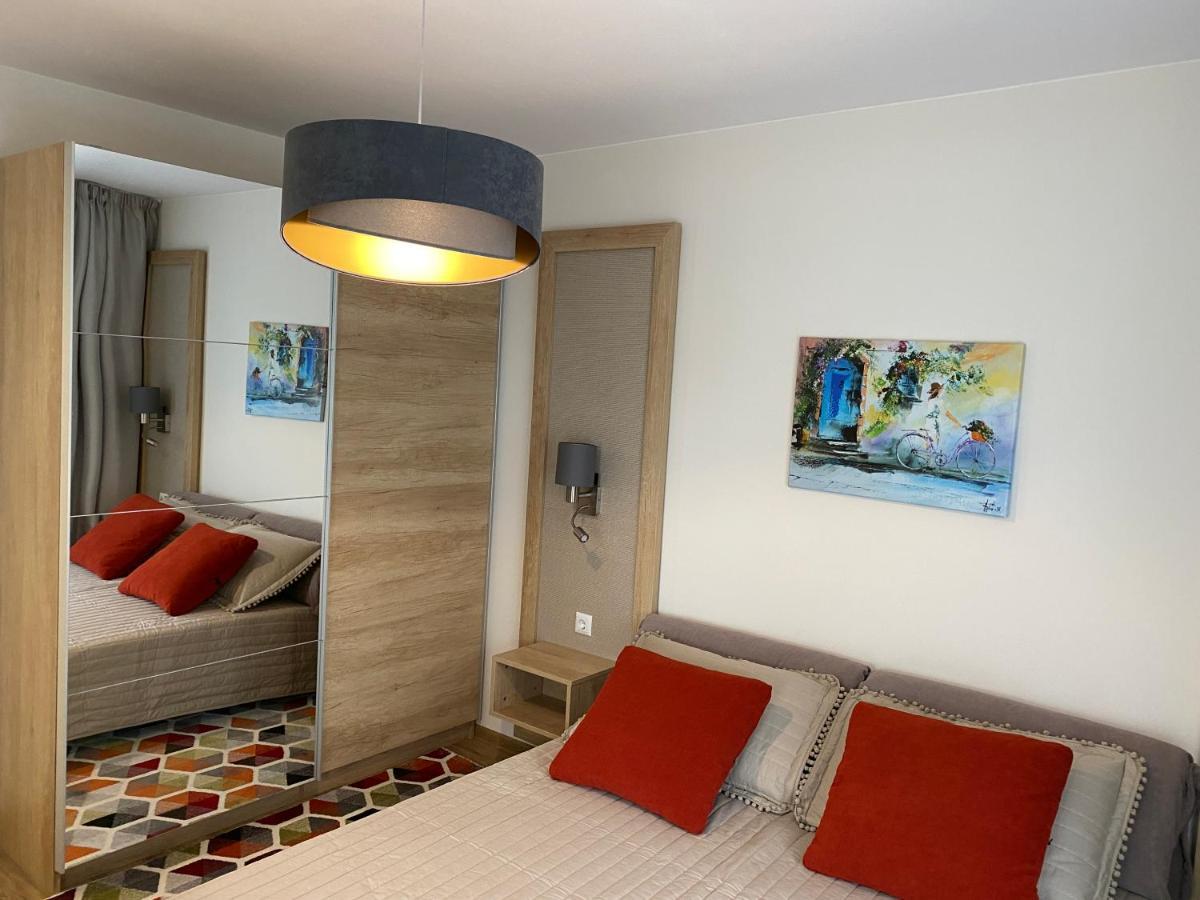 Arletti Luxury Apartment Ruse Bagian luar foto